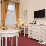 Alqush Downtown 4* Praha