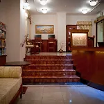 Hotel Alqush Downtown