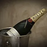 Hotel Alqush Downtown 4*