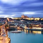 Alqush Downtown Praha