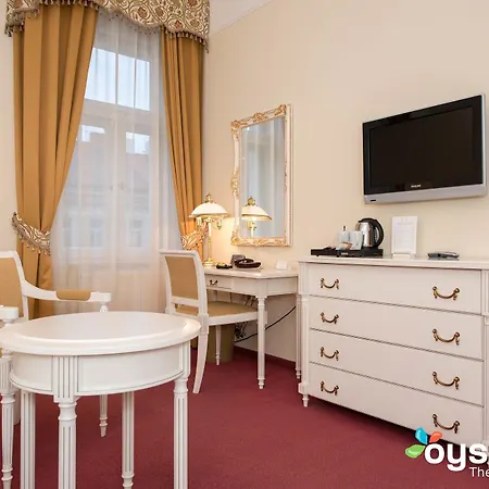 Alqush Downtown 4* Прага