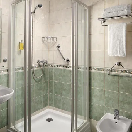 Alqush Downtown Отель 4*