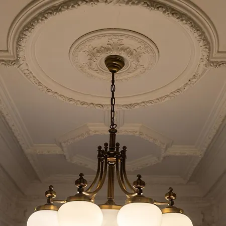 Alqush Downtown 4* Прага