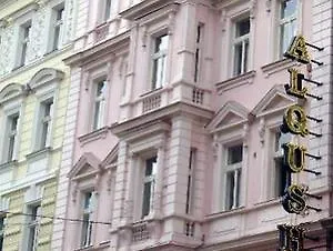 Отель Alqush Downtown 4*