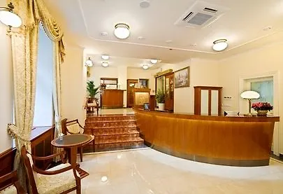 Отель Alqush Downtown 4*