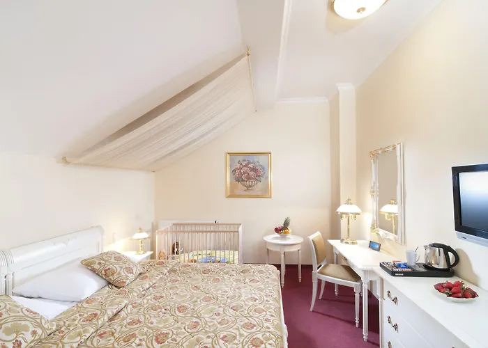 Alqush Downtown 4* Πράγα