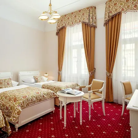 Hotell Alqush Downtown