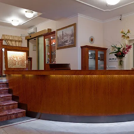 Alqush Downtown 4* Прага