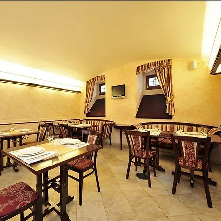Hotell Alqush Downtown