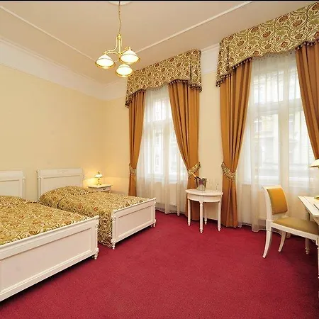 Отель Alqush Downtown Прага