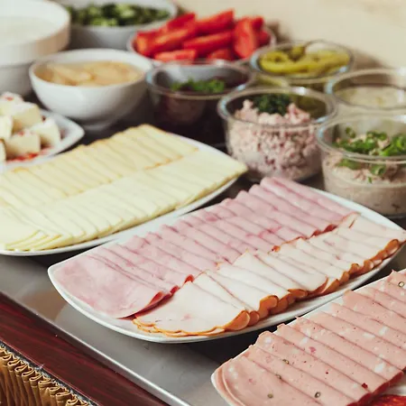 Alqush Downtown Prague