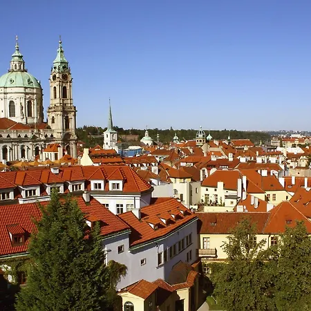 Alqush Downtown Hotel Prague