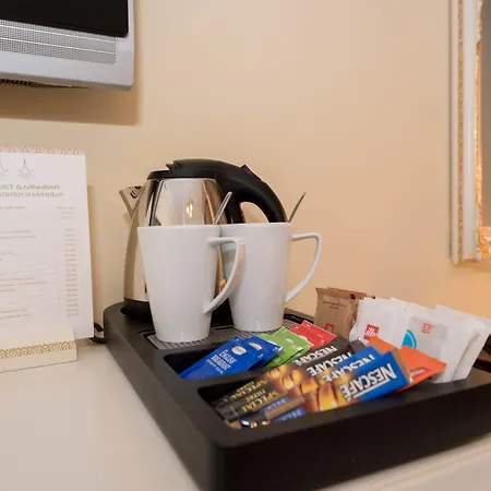 Alqush Downtown Hotel 4*