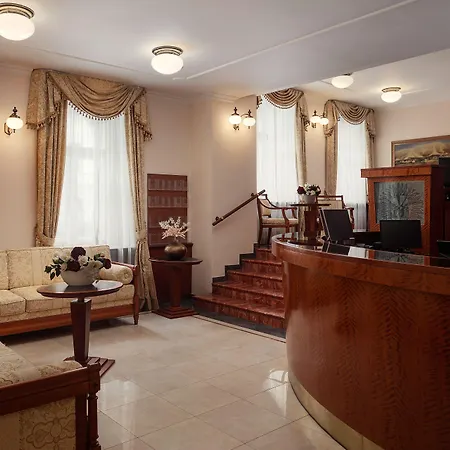 Alqush Downtown Hotel Prague