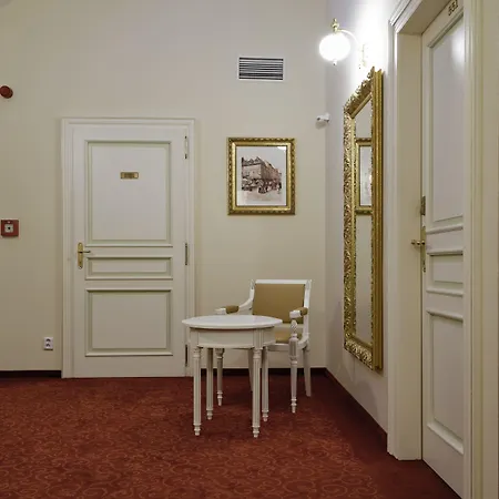 Hotel Alqush Downtown